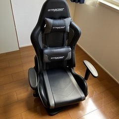 GTレーシング　ゲーミングチェア（座椅子）