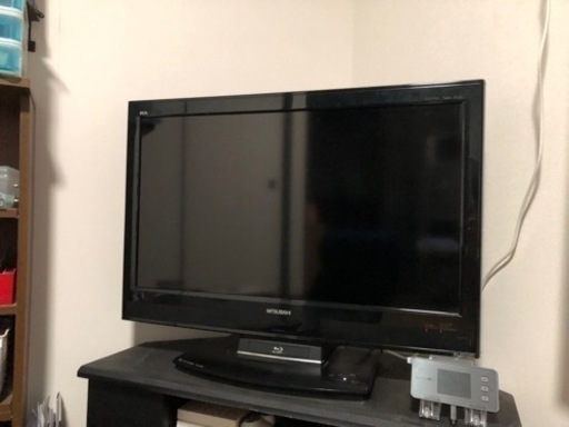 液晶テレビ