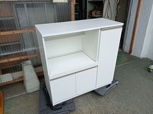 ニトリ　キッチンカウンター　キッチンボード　食器棚『中古美品』幅900