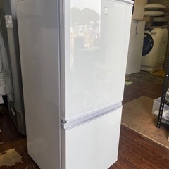 北九州市内配送可能　　シャープ 137L 2ドアノンフロン冷蔵庫 keyword キーワードホワイト SJ14E5KW