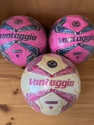 未使用サッカーボール5号球3個