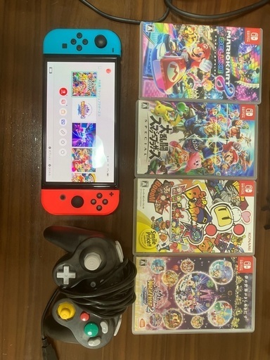 Nintendo Switch 有機ELモデル（スマッシュブラザーズ・マリオカート等