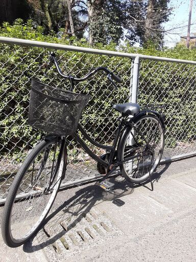 【リサイクルショップどりーむ鹿大前店】No1732　自転車　28インチ　ライト・カゴ付・カギ・切り替え付き　写真参照 リサイクルショップどりーむ鹿大前店】No1732 自転車 28インチ ライト