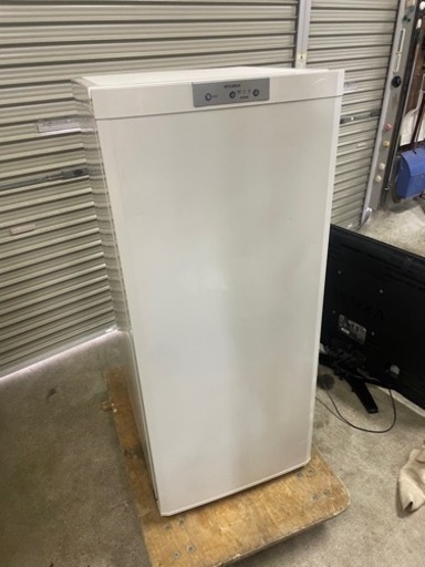 MITSUBISHI 三菱 ノンフロン 冷凍庫 フリーザー MF-U12N-W 2010 MITSUBISHI 三菱 ノンフロン 冷凍庫 フリーザー MF-U12N-W 2010