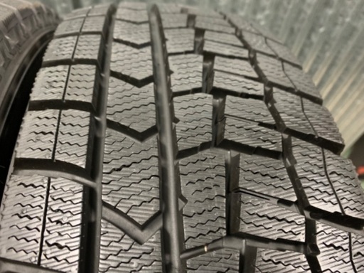 ◆新品スタッドレス付き◆ 国産 ダンロップ 175/65R15 アクア フィット ◇新品スタッドレス付き◇ 国産 ダンロップ 175/65R15 アクア フィット