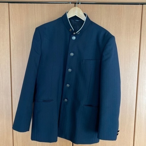 中古品　東福岡高校　学ランのみ　サイズ175A クリーニング済み！