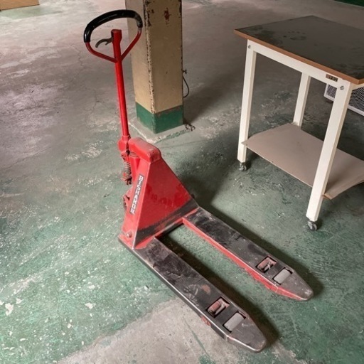 ハンドリフト　1,500kg