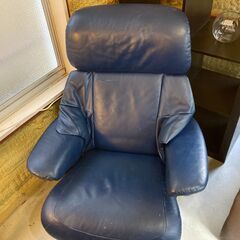 ✨🔔期間限定・特別価格🔔✨カリモク リクライニングチェア THE FIRST グランブルー 中古家具
