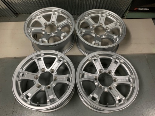 ウエッズ☆キーラー 16×7J 6H139.7 ＋26 215ハイラックスサーフ 215W