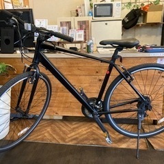 【PROGAR チェーン新品！】アルミフレーム　3×7速　700×32cクロスバイク　マットブラック