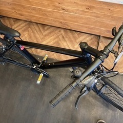 【PROGAR チェーン新品！】アルミフレーム　3×7速　700×32cクロスバイク　マットブラック