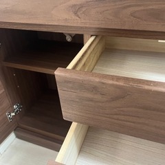 取引中　リビングチェスト キャビネット