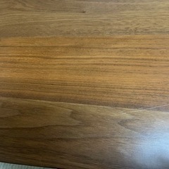 取引中　ローテーブル