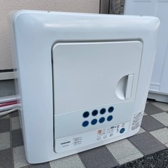 TOSHIBA 東芝 衣類乾燥機 ED-60C 6kg 新花粉フィルター ターボパワー乾燥 からみまセンサー ピュアホワイト 動作確認済 100V 2019年製