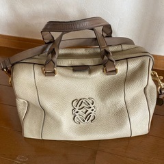 LOEWEロエベのバッグ