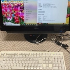 ディスプレイ一体型　富士通パソコン