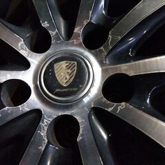 18インチ☆人気色☆ハリアー アルファード エクストレイル レクサス クラウン エスティマ プリウスα RAV4 中古4本