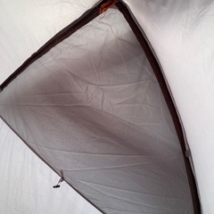 コールマン　タフドームテント　テント②