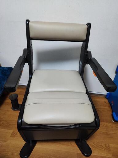 美品　Panasonic　介護椅子　ポータブルトイレ