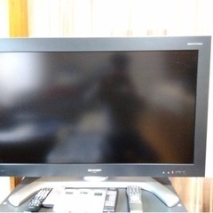 SHARP液晶テレビLC-37BD2W＋ ブラウン管テレビ