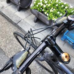 クロスバイク　７００ｘ２８ｃ　3x７変速　フレーム　アルミ　配達可能