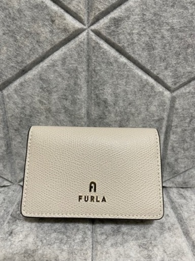 FURLA 名刺入れ ホワイト