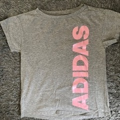 adidas Tシャツ