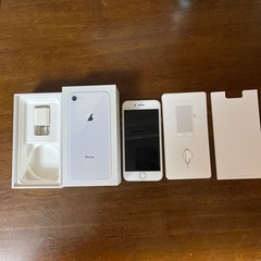 iPhone8 64G SIMフリー　シルバー　箱付