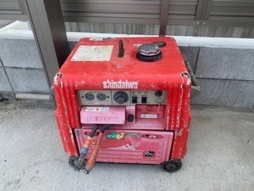 整備済み　EGW2800MI 静音　発電機　定価４５万円　外装難あり安価で
