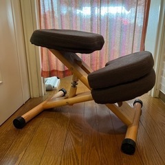 【中古】バランスチェア　学習椅子