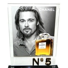 限定額装品！/シャネル No.5/ブラッド・ピット