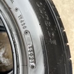 セダンからミニバンまで対応　205/60R16  EC204 4本
