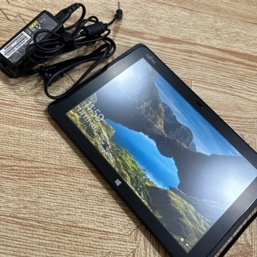 タブレットPC ARROWS TAB Q506/NE