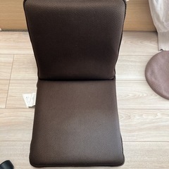 カインズ　リクライニングできるコンパクト座椅子　ブラウン　茶色