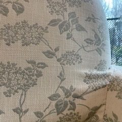 【展示品】ABC デザイン ポップエアーダイヤモンドエディションベビーカー-ローラ・アシュレイのソファ