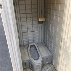仮設トイレ　水洗　和式