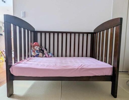 ブーリ ベビーベッド ブーリ ベビーベッド ナッティ ホワイト&オーク