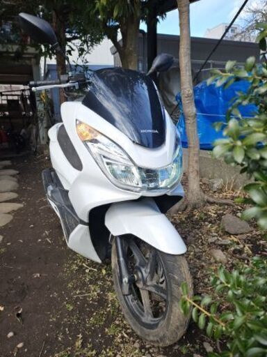Honda  PCX150 白