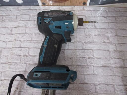 マキタ makita TD172D インパクトドライバー 本体のみ 18V  