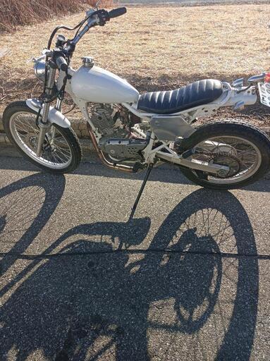 SUZUKI　ジュベル200　custom