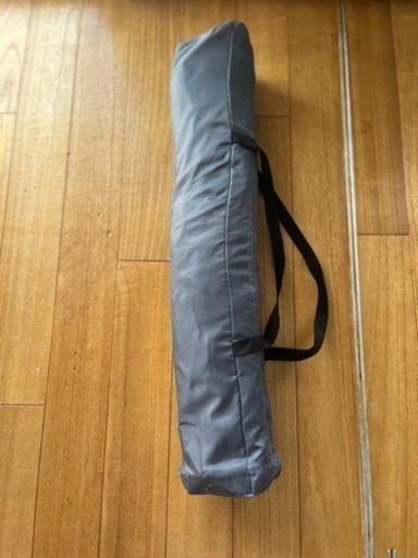 ３秒で組み立てられる マジックテント 片付けも30秒
