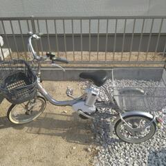 電動アシスト三輪自転車