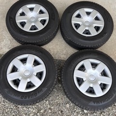 195/80R15 LTスタットレスタイヤキャップ付