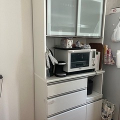 ニトリ　ホワイト 食器棚、キッチン収納
