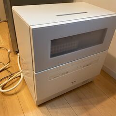 Panasonic 食器洗い乾燥機 食洗機 NP-TH4-W （5人用サイズ）