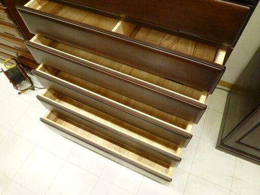 旭川家具 戸田木工 整理箪笥 幅103×奥行58×高さ196cm ダークブラウン系 和ダンス 婚礼箪笥 衣類収納 収納家具 苫小牧西店 旭川家具 戸田木工 整理箪笥 幅103×奥行58×高さ196cm ダークブラウン系