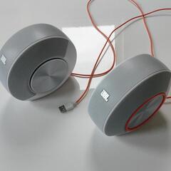 JBL Pebbles スピーカー