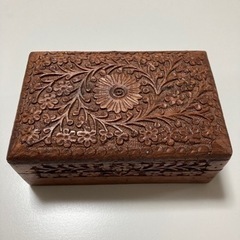 バリ島アート・木彫り小箱・小物入れ・２個セット