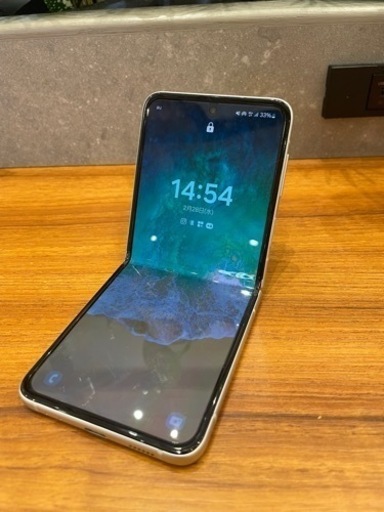 折りたたみスマホ　Zflip3
