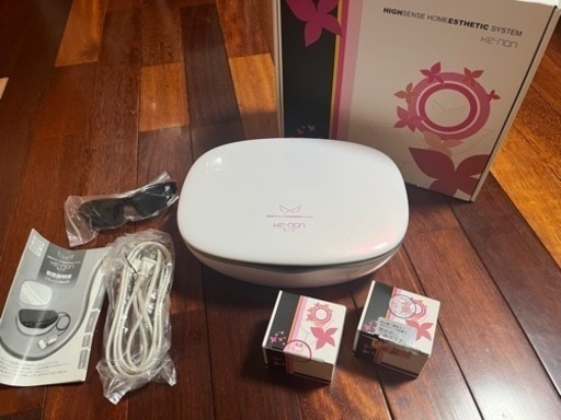 最終値下げ\n【綺麗なお姉さんは好きですか？】ケノン　フラッシュ式脱毛器ver.6.2
